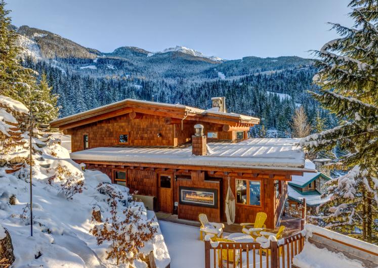 Image of Chalet Snowridge 7