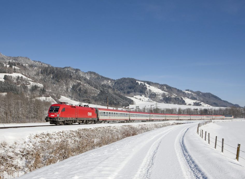 Ski Holidays by Train. Ski Resorts you can Access by Train - Snowcarbon