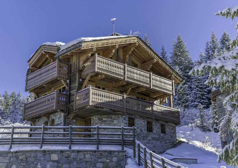 Chalet Alpin in Courchevel 1850 is the last of our luxury self catered ski chalets in France to feature. The grand exterior seen in this photo, unlocks a number of luxury wellness facilities inside.