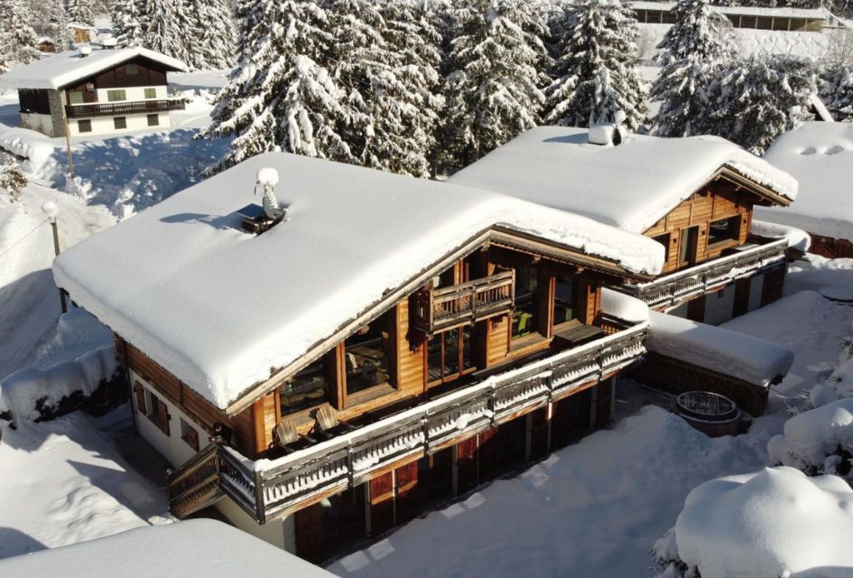 Exterior of Zenith Village, a two part property that makes for a fantastic luxury corporate ski holiday home.